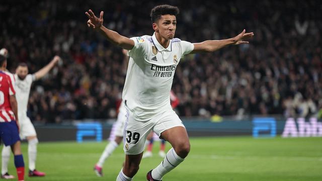 新月签约本泽马风波：努涅斯认为自身未获足够尊重与重视