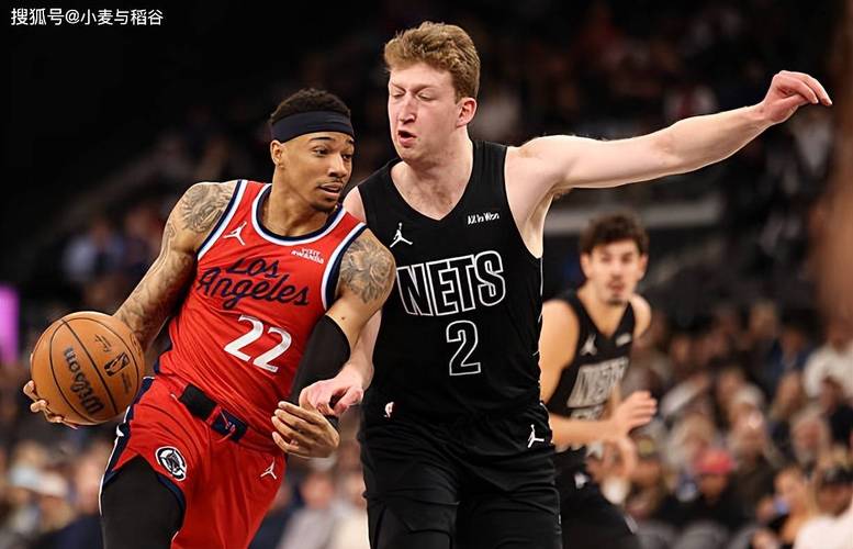 越来越成熟了!快船侧翼新星在攻防两端的作用都越来越突出了