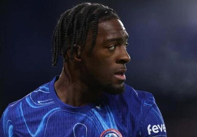 记者：迪萨西加盟西汉姆联的前景现在变得更加乐观