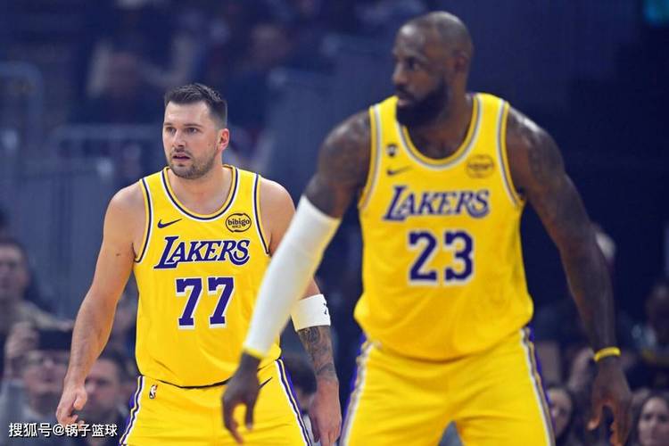 湖人两心上人互换后,美媒再送5大交易目标!两人满足东契奇要求