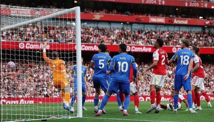 纽卡跟队:阿森纳有意托纳利是胡说八道,交易不可能完成