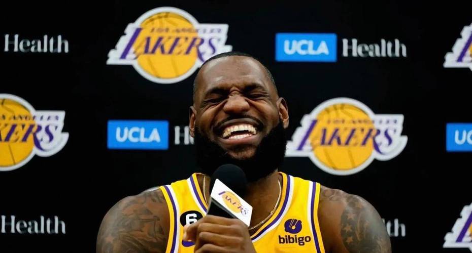 丹尼格林：就因为是詹姆斯和湖人夺冠，外界长期黑园区冠军