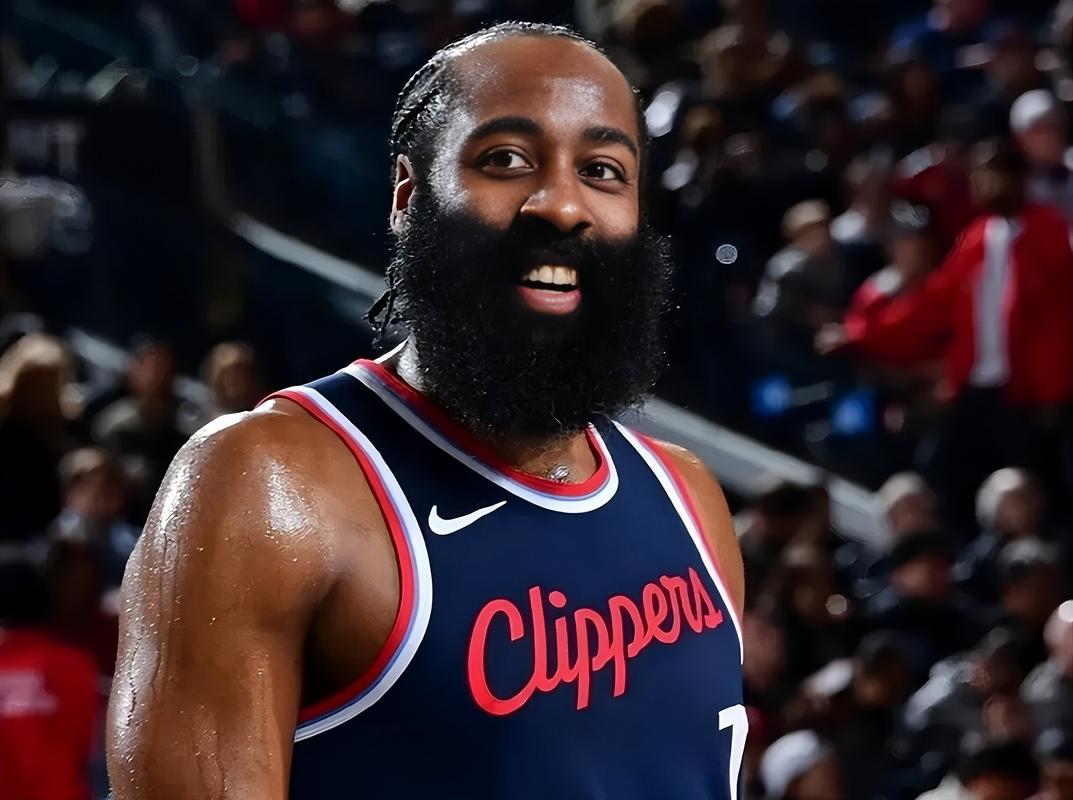 仅一夜!2笔交易达成,NBA全明星出炉,哈登落选,詹姆斯再创神迹