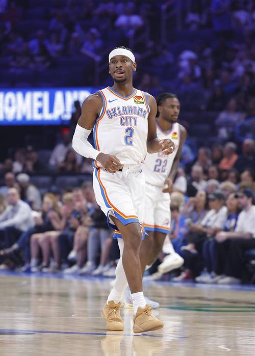 历史第二人！亚历山大34+13连续120场20+距张伯伦仅差6场