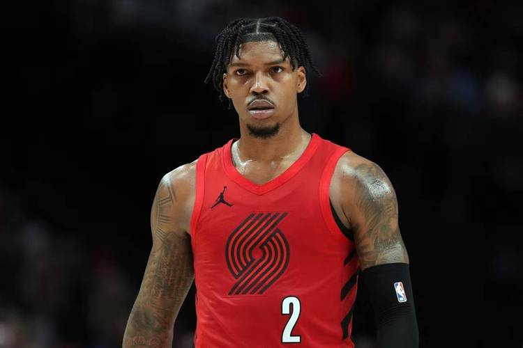 阿伦40+17+5创生涯新高,克林根被打爆杨瀚森0分,骑士大胜开拓者