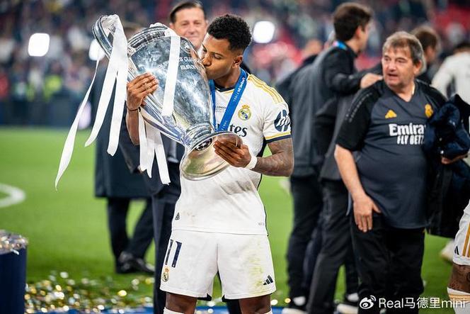 20变22！瓜帅传控执念，正在拖垮曼城