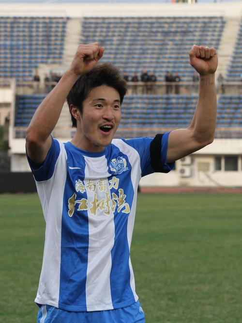 官方：36岁广州富力旧将、韩国前国脚朴钟佑宣布退役