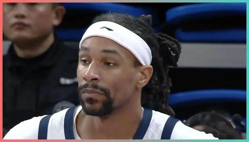 广东输球揪出三大软蛋！萨林杰摆烂，杜润旺黑洞，胡明轩难当大任