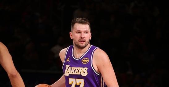 跌出西部前6！东契奇空砍30+15+8，湖人100112不敌尼克斯