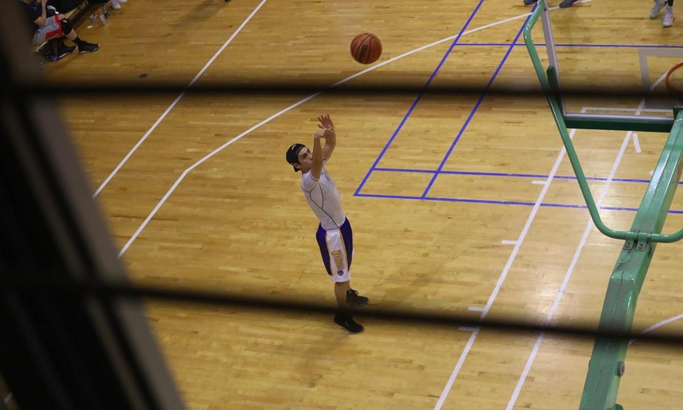 牛逼！10中8砍26分，三分8中6，本土球员中，又出了个“4字外援”