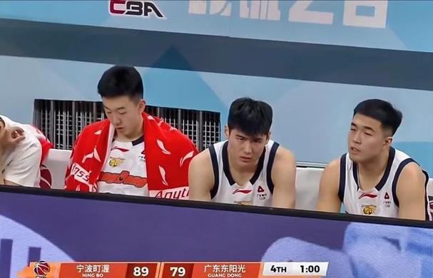 广东队惨败宁波，再收两大坏消息，杜锋无能无力，冠军要没戏了