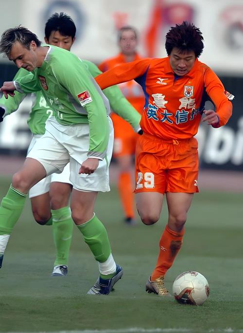 04！辽宁铁人惨败，全主力输韩国球队，超千万引进外援表现糟糕