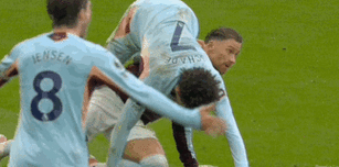 三大冷门！维拉11打10败北，意甲黑马轰门28脚0球穆里尼奥被逼平