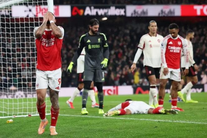 阿森纳狂喜争冠2大对手本轮翻车！已6分领跑，夺冠赔率降至16