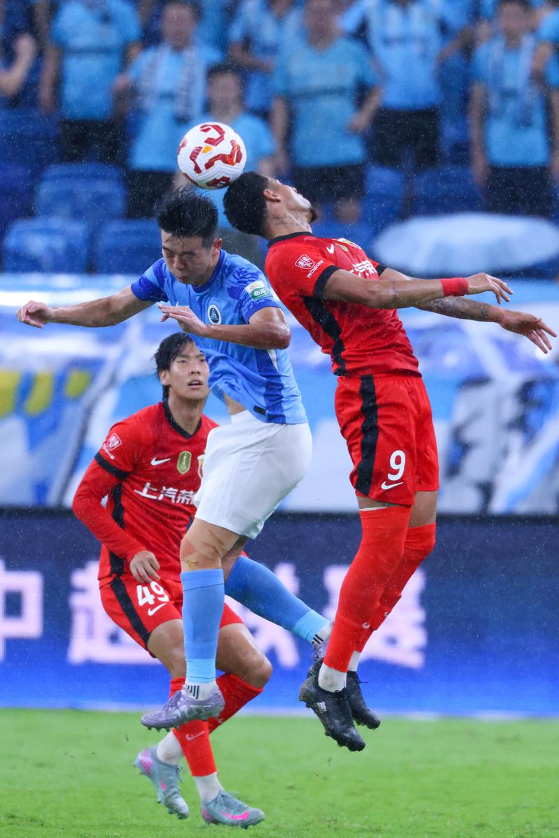 中超变天了深圳新鹏城又签下一名国脚，“零罚分”优势冲击亚冠