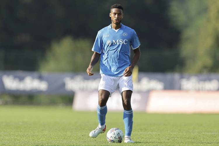 Herewego！罗马诺：马竞将签下20岁墨西哥中场巴尔加斯