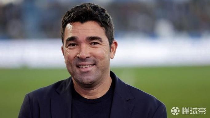 每体：德科希望与费兰续约，球员也只考虑继续为巴萨效力