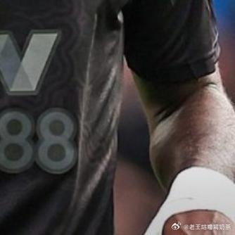 记者：利物浦不打算签下海特勒伊达，乔戈麦斯接近康复