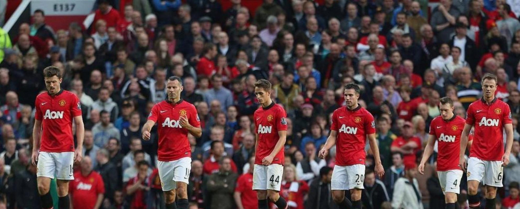 对富勒姆后，谢什科等曼联替补球员在助教带领下进行赛后训练