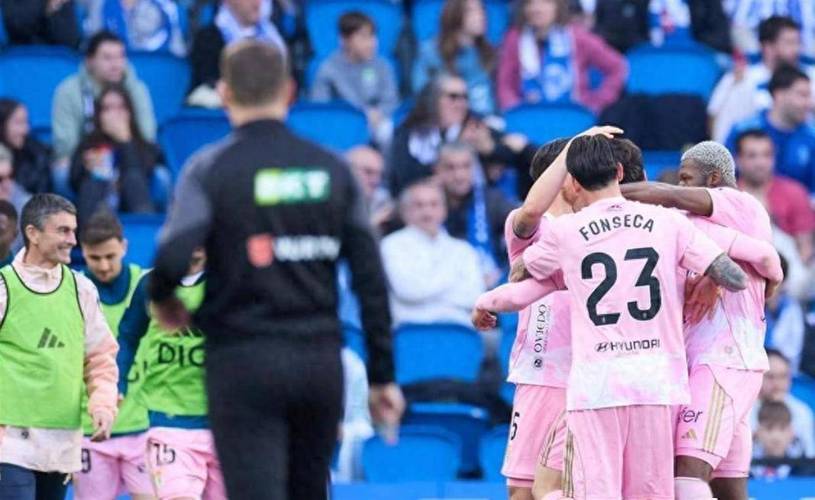 西甲绝杀！拒绝爆冷！逆天补时，皇马豪取6连胜+落后榜首巴萨