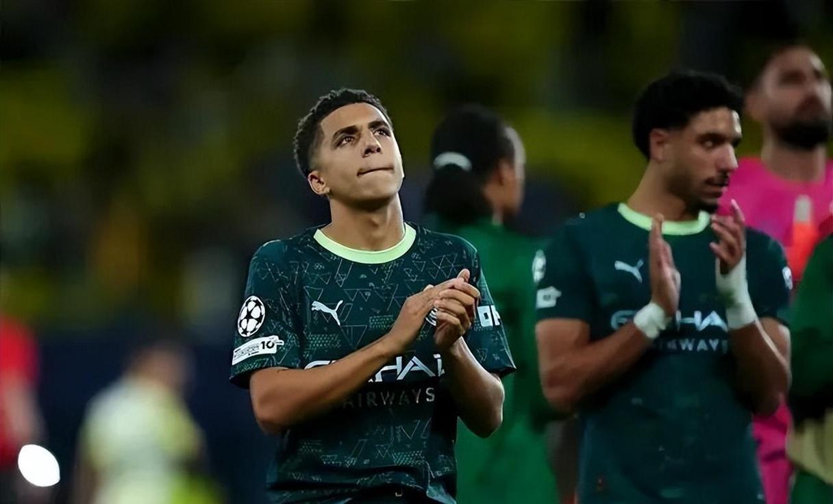 里程碑，曼城后卫努内斯迎来英超生涯第100次出场