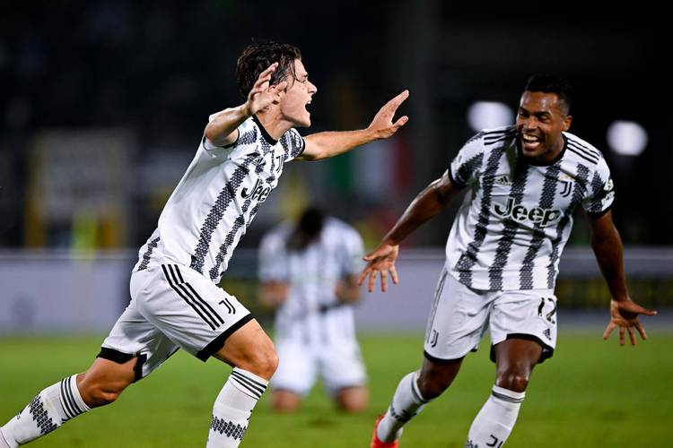 巴列卡诺主帅：在11打11的情况下，我们踢得比皇马好