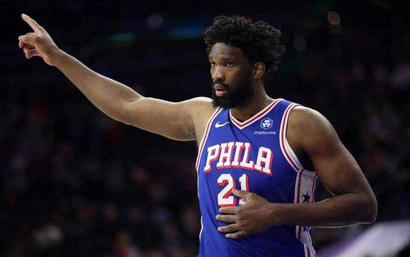 乔治禁赛！恩比德40+11率76人力克鹈鹕贝34分锡安6中2