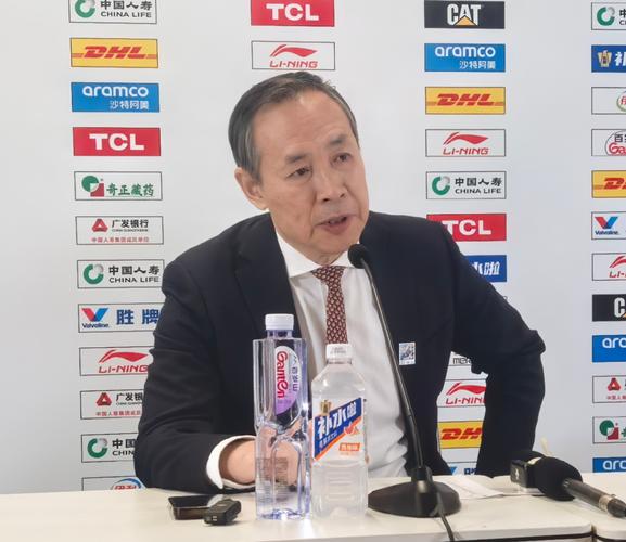 为何输青岛许利民给出答案，很实在但没啥用，球迷：佩服这张嘴