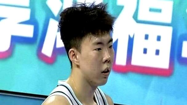 段昂君三分球9中8青岛首次客胜首钢，许利民不得不背锅