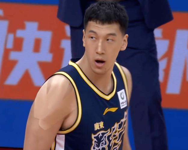 广东8194不敌宁波球员评价：3人及格，9人低迷