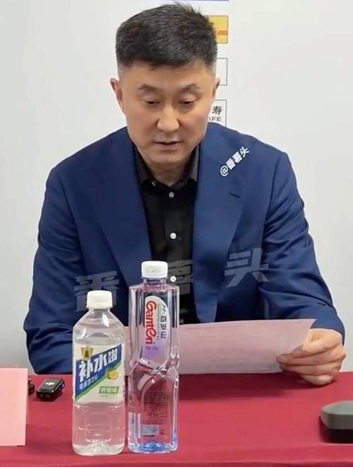 广东为何爆冷输宁波2媒体人给出答案，说得很直白，杜锋醒醒吧