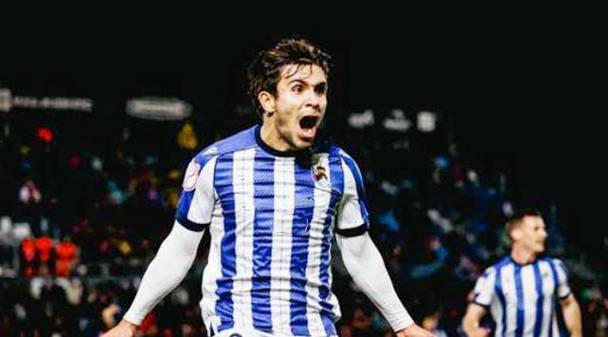 德容战埃尔切创造4次绝佳机会，为本赛季西甲单场最多