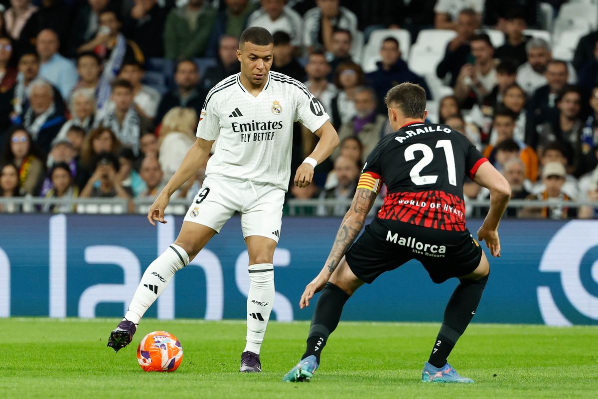 皇马近4场西甲均净胜2+球，上一次5连胜且净胜2+球是在2017年