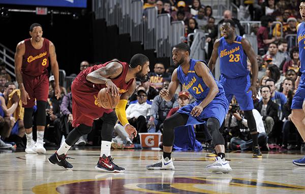 张佳玮深度解析三方交易之谜骑士或将加兰送别国王用小黑半载后选择离去同样耐人寻味_NBA直播