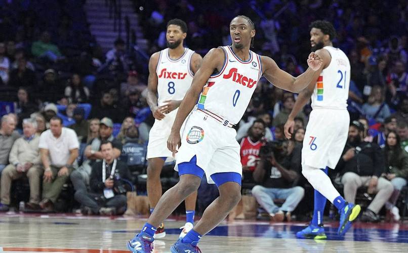 轰40+11+4！我还不想退役，恩比德心酸发声，马克西也说出心里话