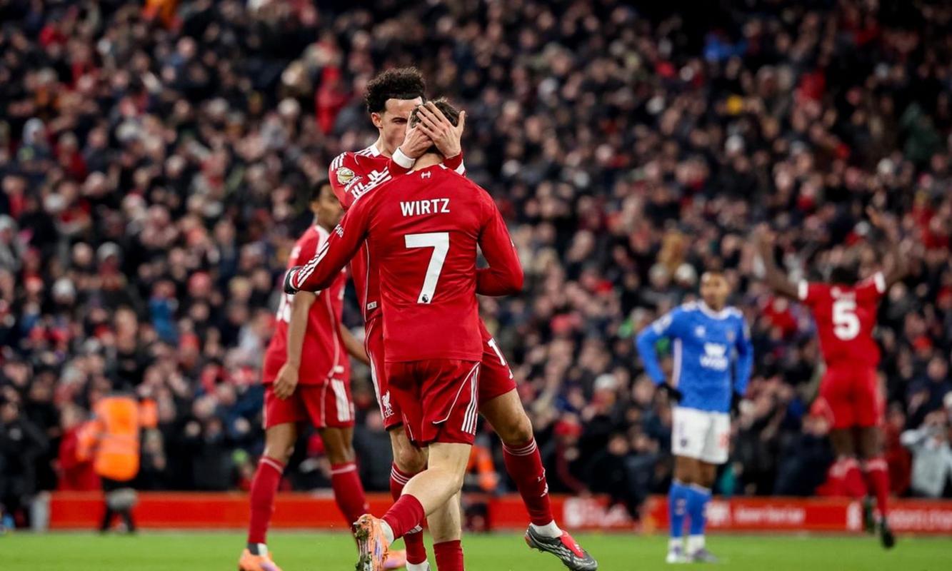 罗马诺：利物浦正与桑德兰就签下后卫海特勒伊达进行谈判