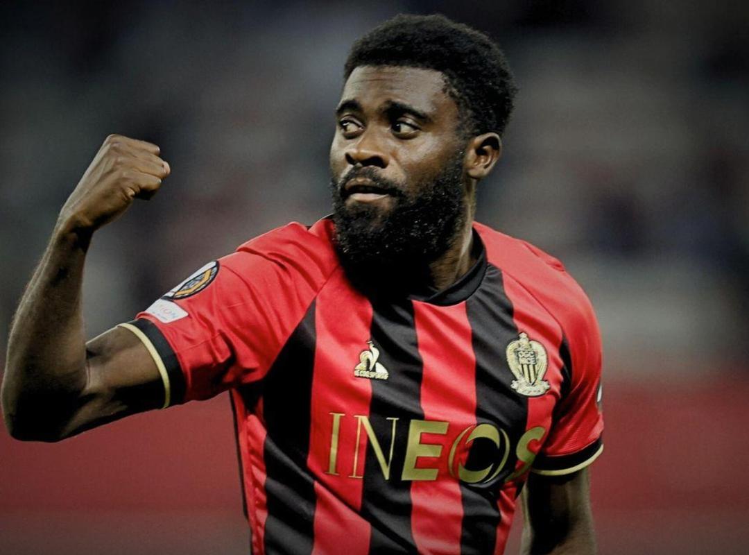 新援来了，尼斯边锋博加抵达都灵开始接受尤文体检