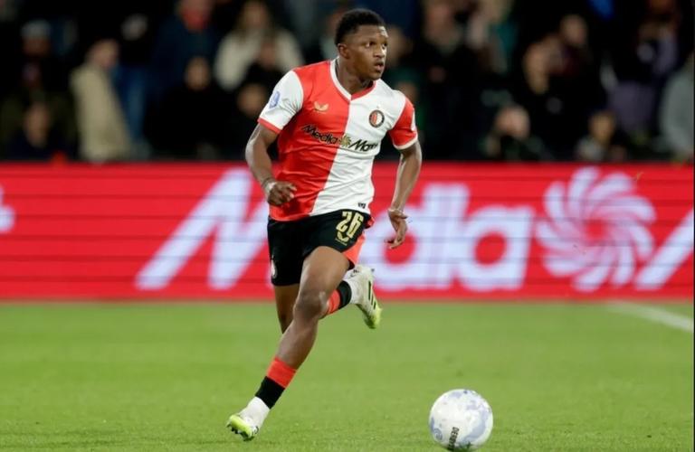 罗马诺：利物浦不放柯蒂斯，弗拉泰西转会森林处于待定状态