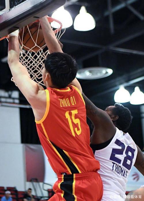 轰40+11+4！31岁MVP中锋满血复活：东部争霸再生悬念