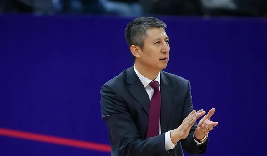 公牛险胜热火，一后卫发挥为中国男篮敲响警钟，郭士强怎么办