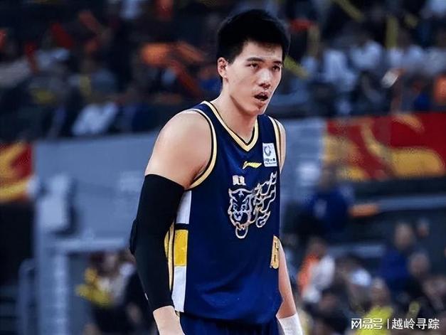 徐杰复出+焦泊乔能打！广东队祭出最强阵容，力保杜锋复仇上海