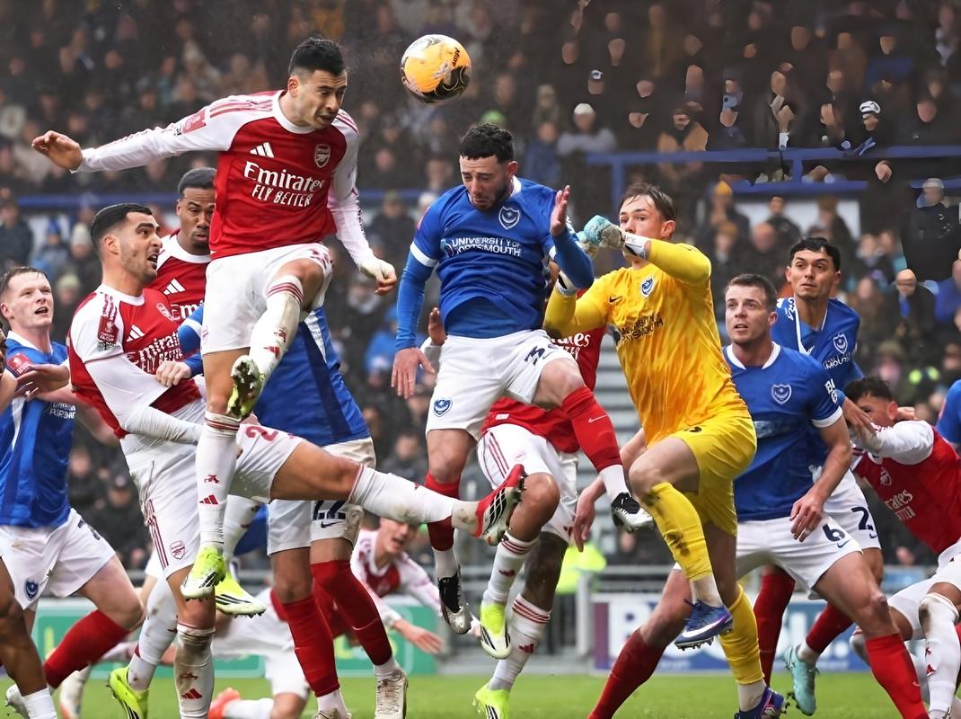 41！32！英超一夜太疯狂，利物浦逆转，切尔西绝杀，阿森纳零封