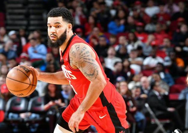 火箭这4锋线惹人馋!3年轻小将攻守兼备,奥科吉重用后奠定基本盘