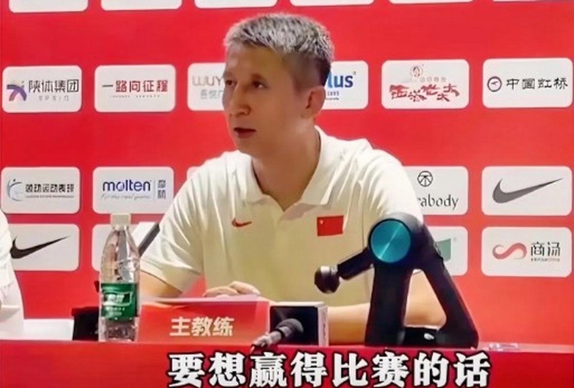 失望！男篮后场悍将10投0中，让郭士强左右为难