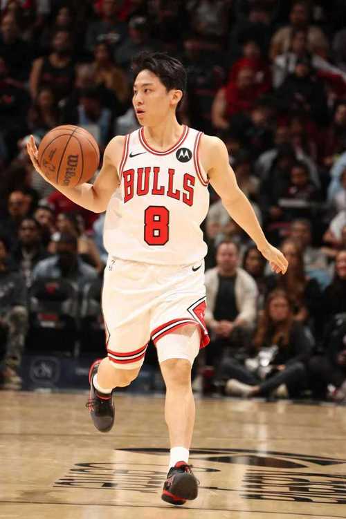 NBA战报：公牛125118热火，多森姆29+8+9