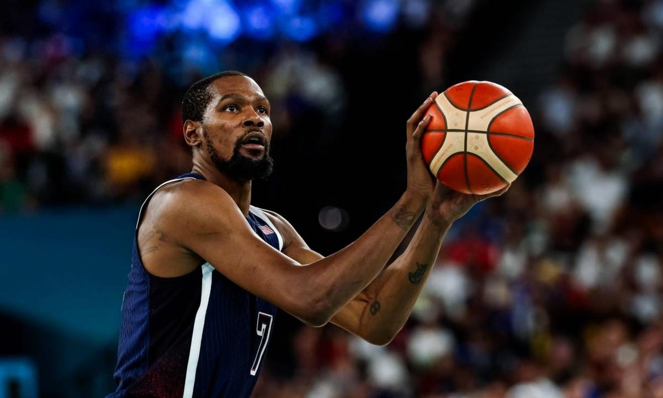 合砍36分15篮板，火箭双锋线分担得分压力杜兰特让球权转型辅助