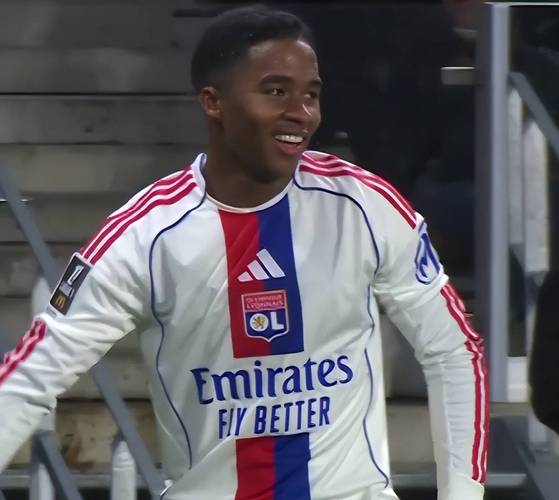 每体：两场法甲3球1助攻，恩德里克已当选法甲1月最佳球员