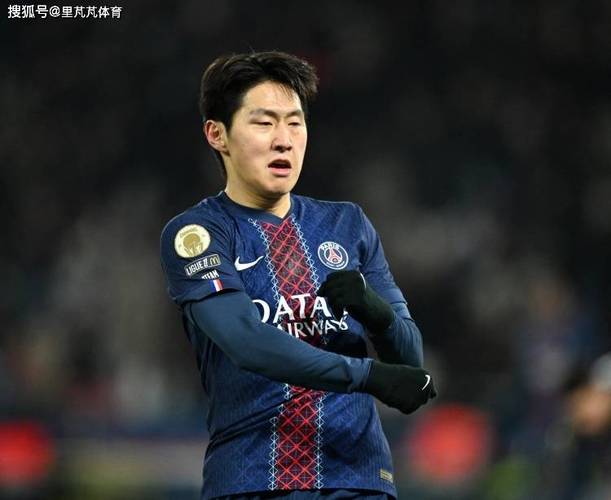 接班孙兴慜，却乐不思蜀24岁韩国中场被媒体批“缺乏斗志”