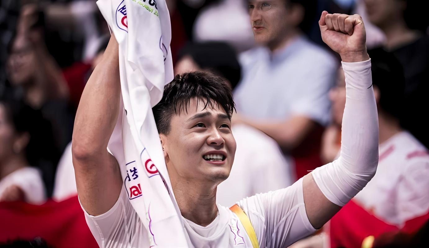 拿600万，10中0仅2分3犯规，国手后卫26岁就开始走下坡路