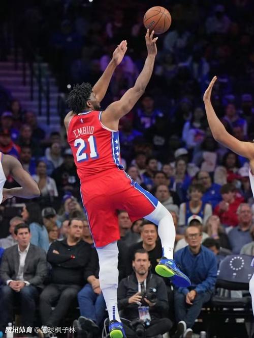 恩比德39分76人战胜鹈鹕，乔治禁赛25场数字队因祸得福